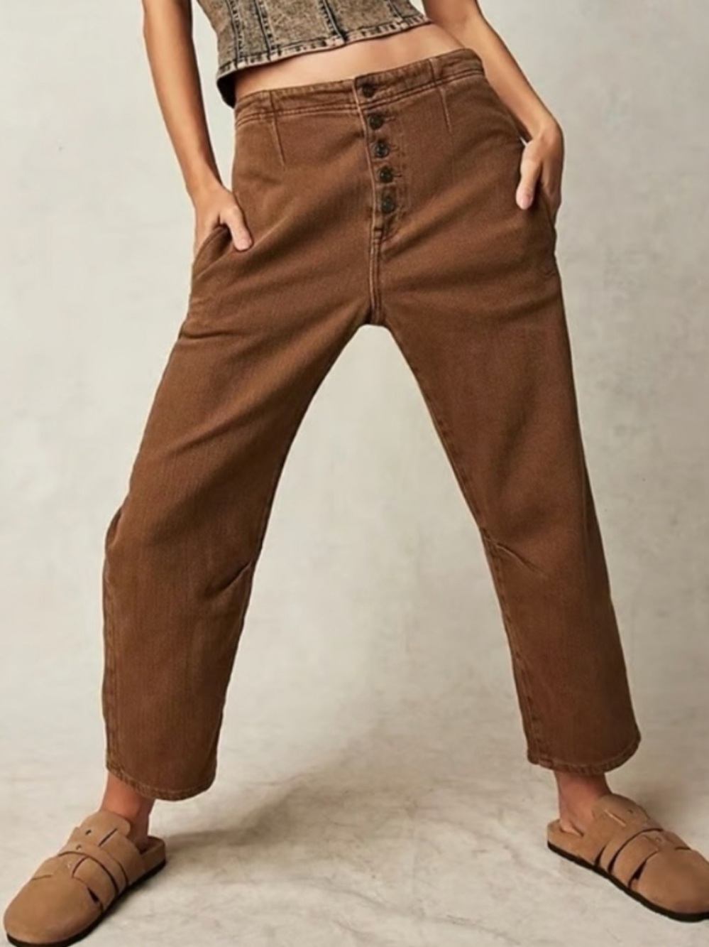 Free People Osaka Barrel Mid Rise Jeans in Tee Bark Brown Sz 25